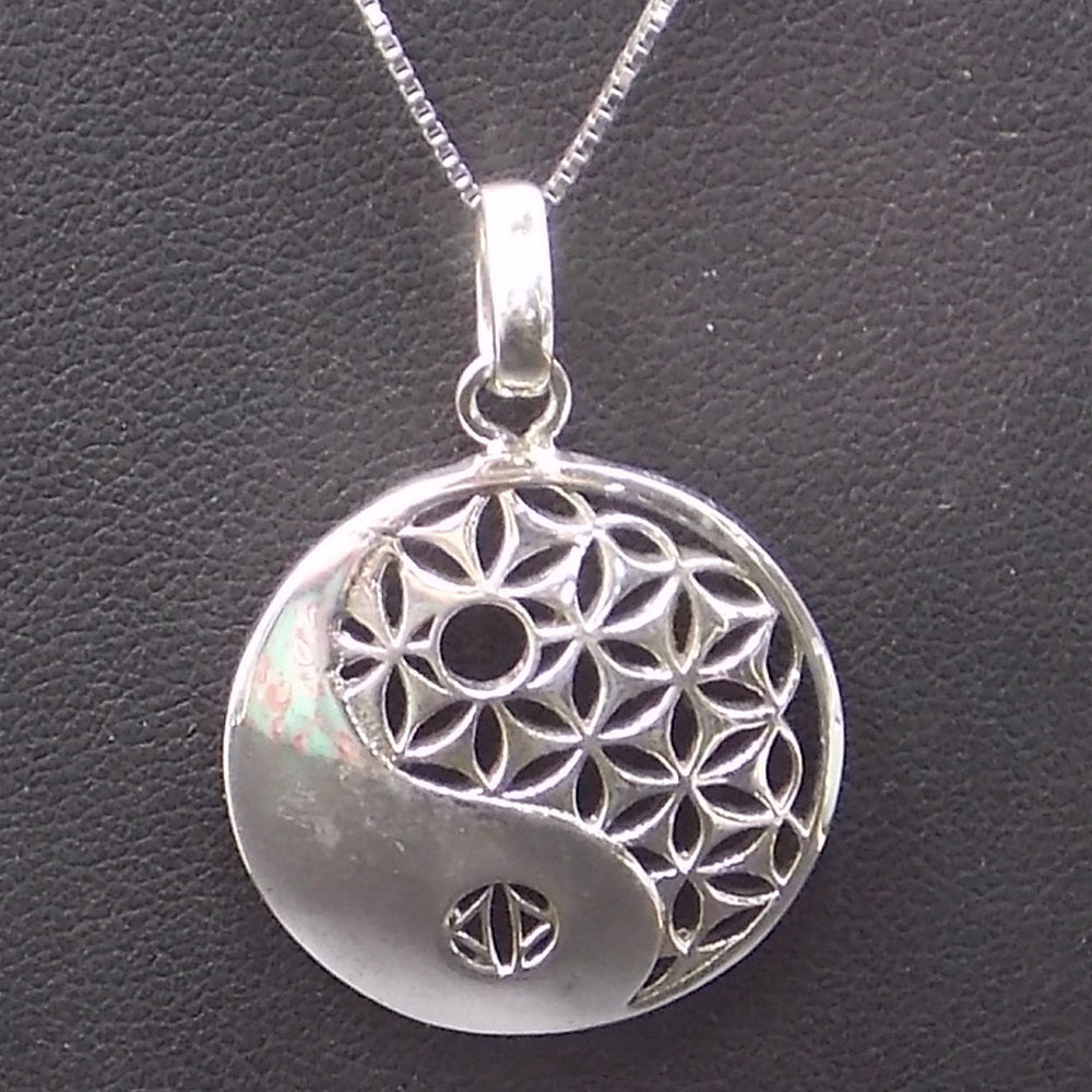 Colgante de plata de ley de Yin Yang de 25mm aprox. Con cadena de 45cm