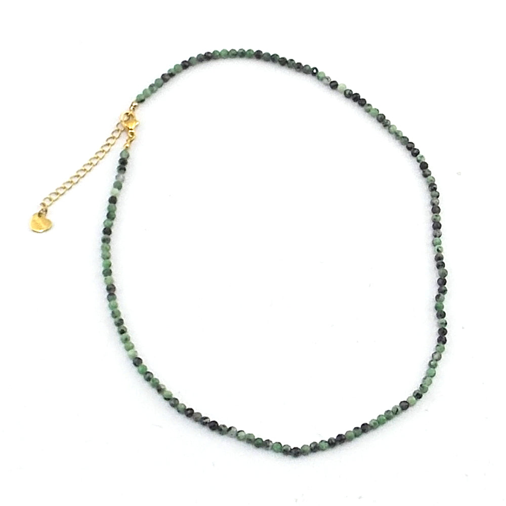 Colgante de piedra natural de Rubí en fuscita de 3mm facetado