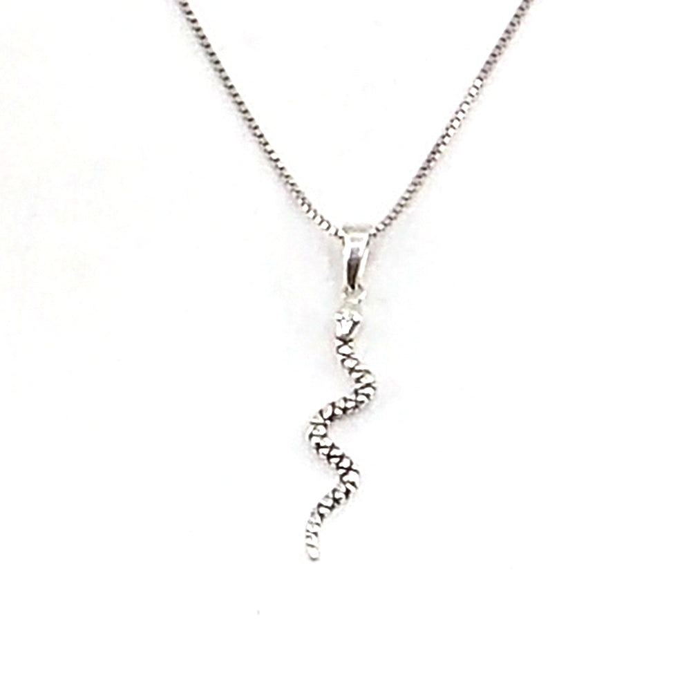 Colgante de plata de ley de serpiente de 27mm aprox. Con cadena de 45cm