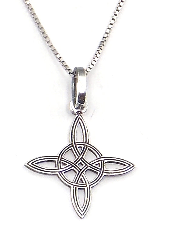 Colgante de plata de ley de Nudo de bruja de 19mm Aprox. con cadena de 45cm
