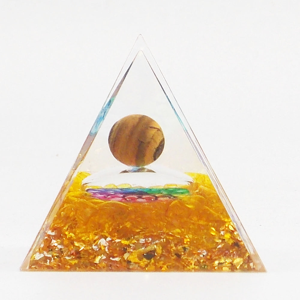 Piramide de orgonita de aprox. 5cm