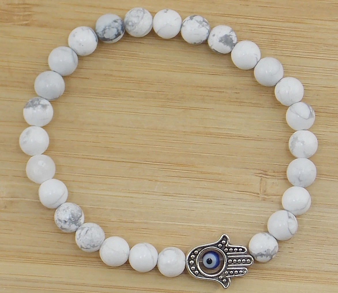 Pulsera de Howlite de 6mm con mano de Fátima