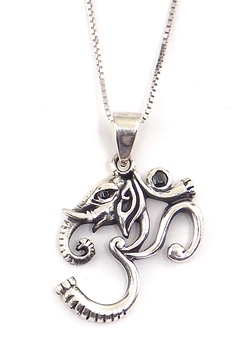 Colgante de plata de ley de Om de 25X11mm aprox. con cadena de 45cm