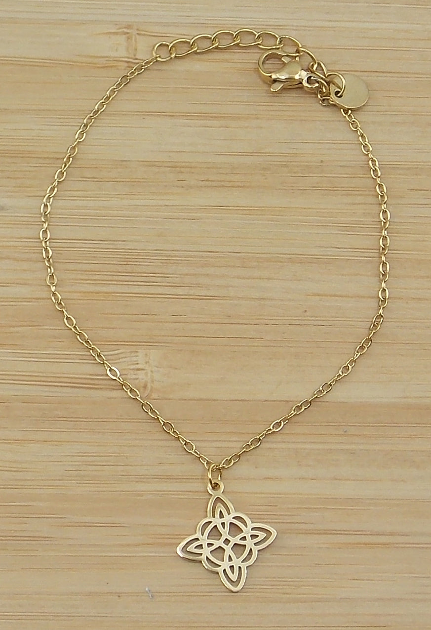 Pulsera de Nudo de bruja de acero dorado
