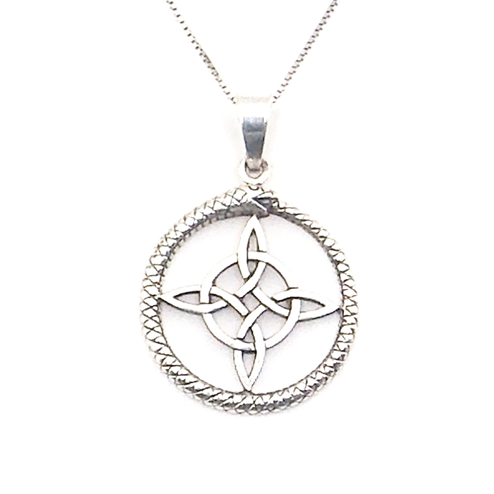 Colgante de plata de ley de Nudo de bruja de 28mm aprox. Con cadena de 45cm