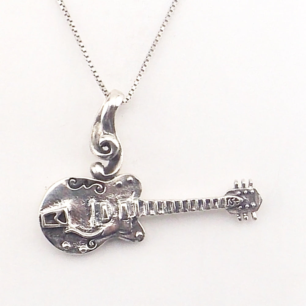 Colgante de plata de ley de guitarra de 25x40mm aprox. Con cadena de 45cm