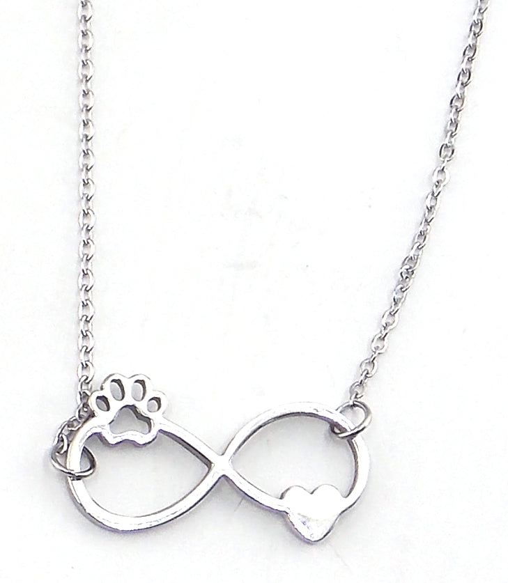 Colgante de acero en forma de infinito con huella y corazón (pateado)