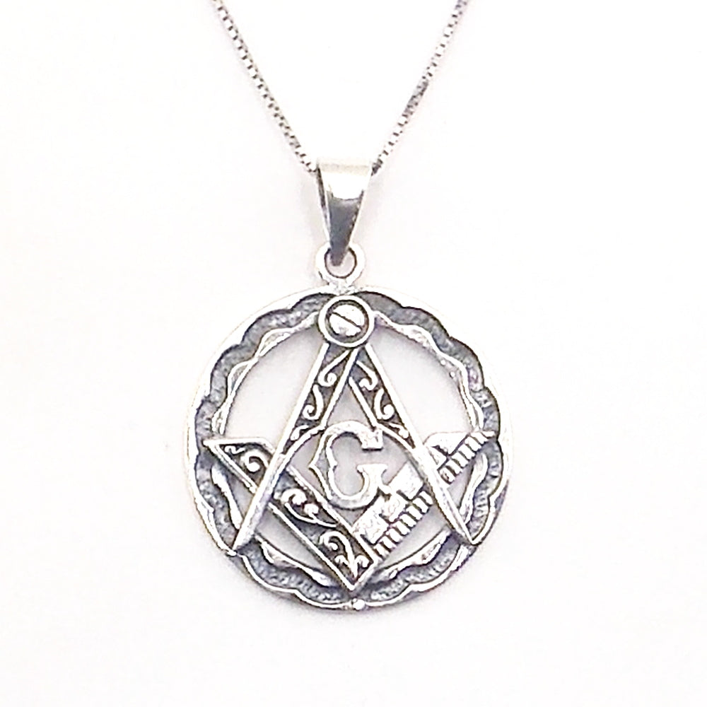 Colgante de plata de ley de Brujula Masonica de 30mm aprox. Con cadena de 45cm