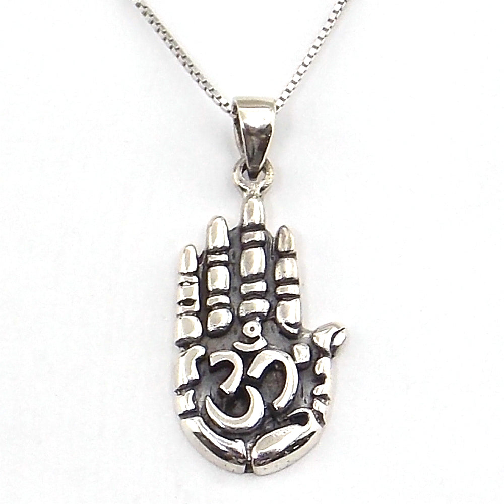 Colgante de plata de ley de Om de 28x10mm aprox. Con cadena de 45cm