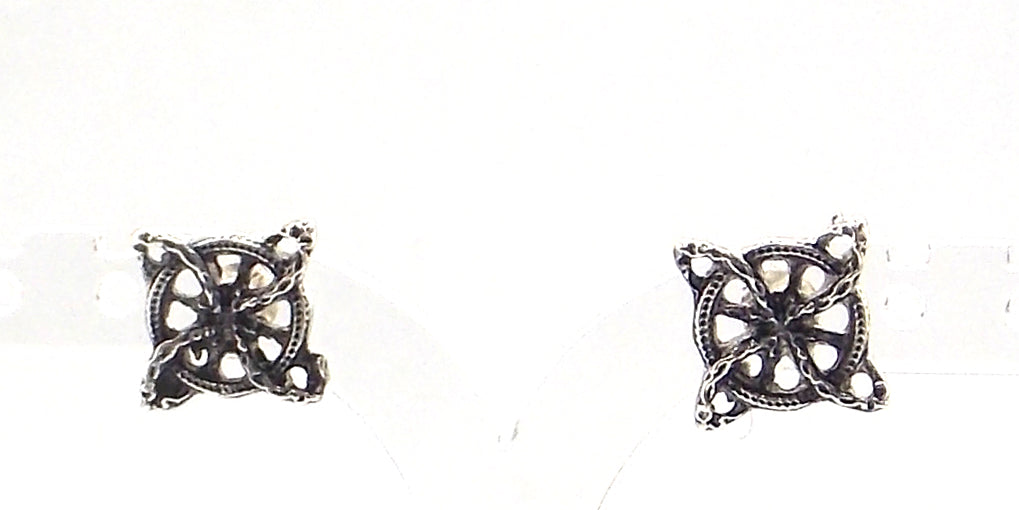 Pendientes de Nudo de bruja de plata