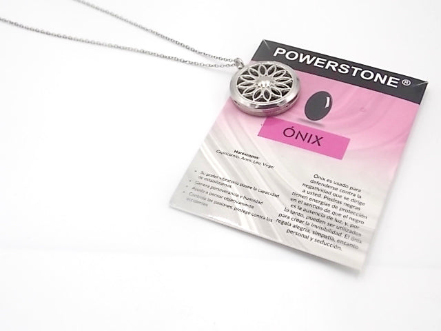 Colgante con motivo de Flor con una piedra de Ónix