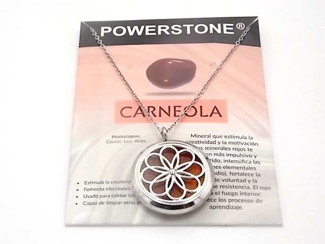 Colgante con motivo de Dríada con una piedra de Carneola