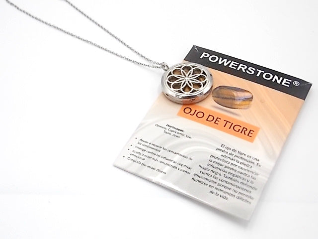 Colgante con motivo de Dríada con una piedra de Ojo de tigre