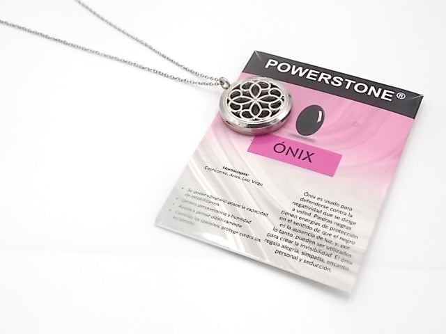 Colgante con motivo de Trébol con una piedra de Ónix