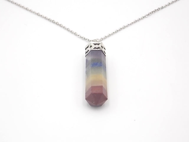 Colgante de piedra natural de 7 chakras con forma de Obelisco invertido