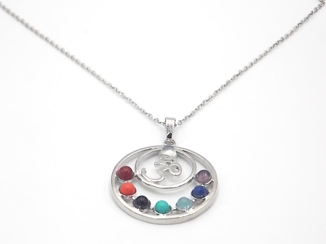Colgante con las piedras naturales de los 7 chakras con diseño de Om 4