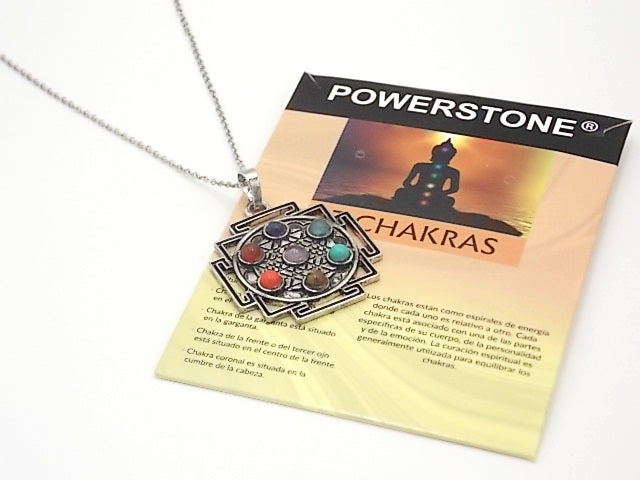 Colgante con las piedras naturales de los 7 chakras con diseño de Mandala