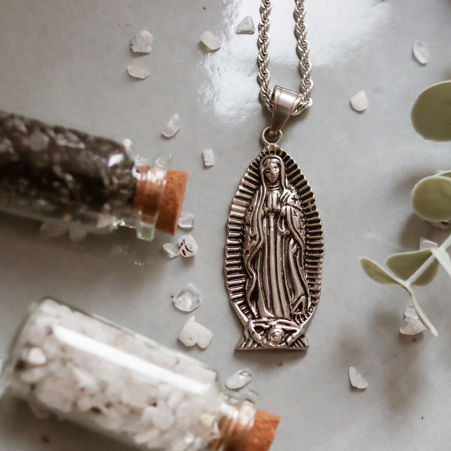 Colgante Virgen de acero inoxidable
