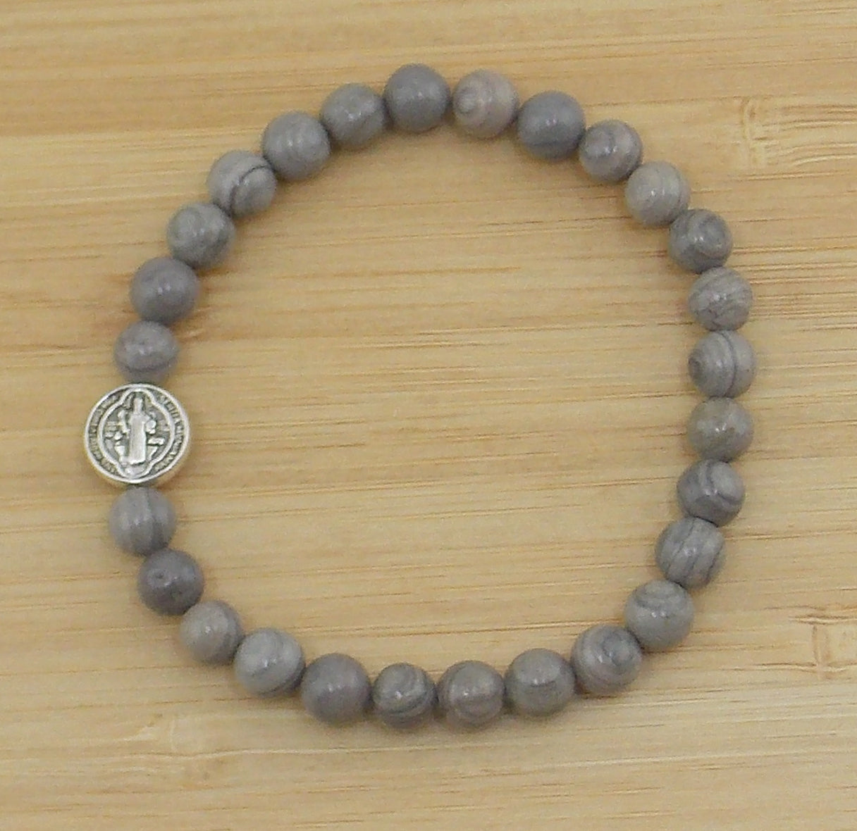 Pulsera de Jaspe con San Benito