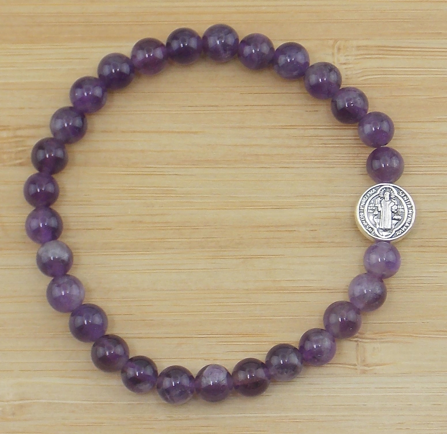 Pulsera de Amatista con San Benito