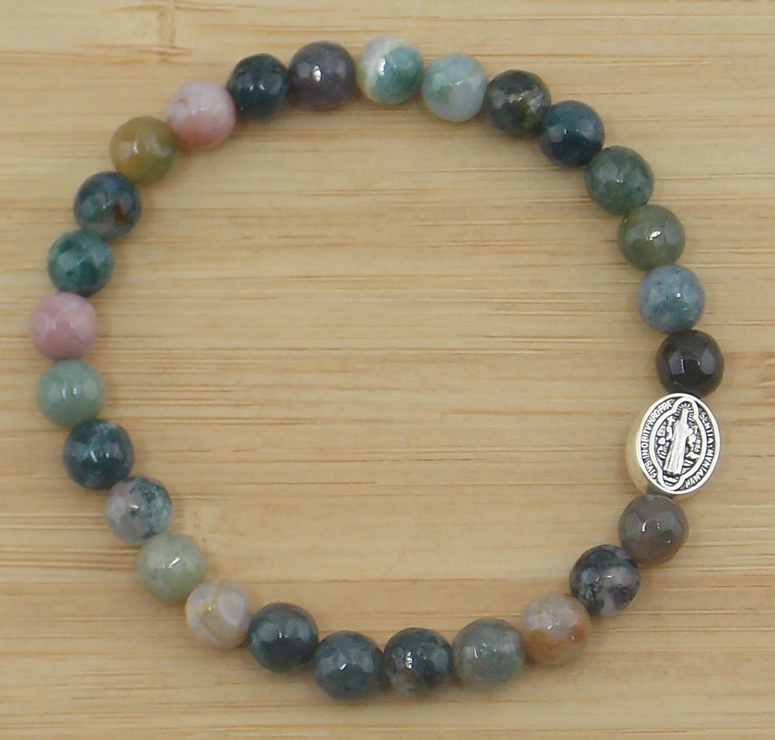 Pulsera de Ágata India facetado con San Benito
