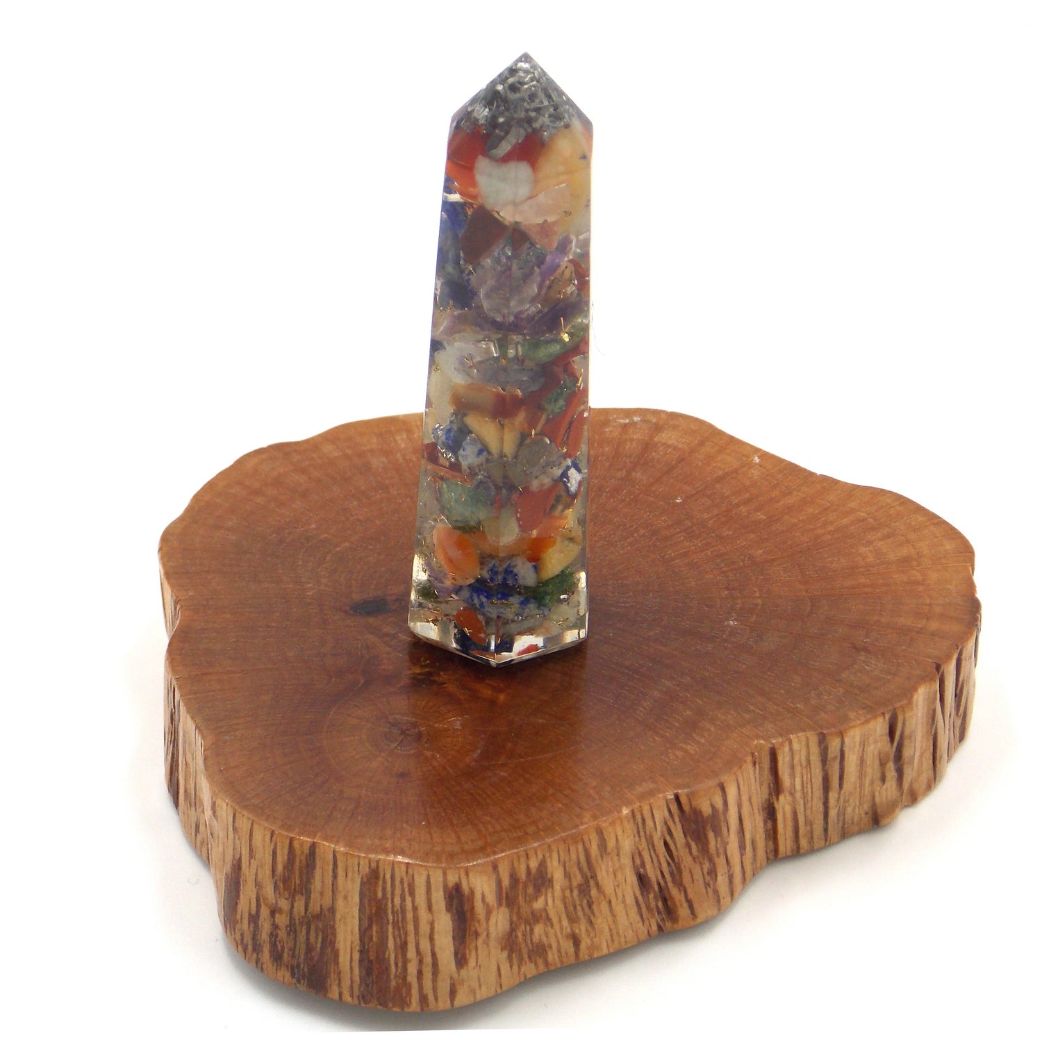Obelisco de Orgonita de aprox. 7-8cm con piedra de 7 Chakras