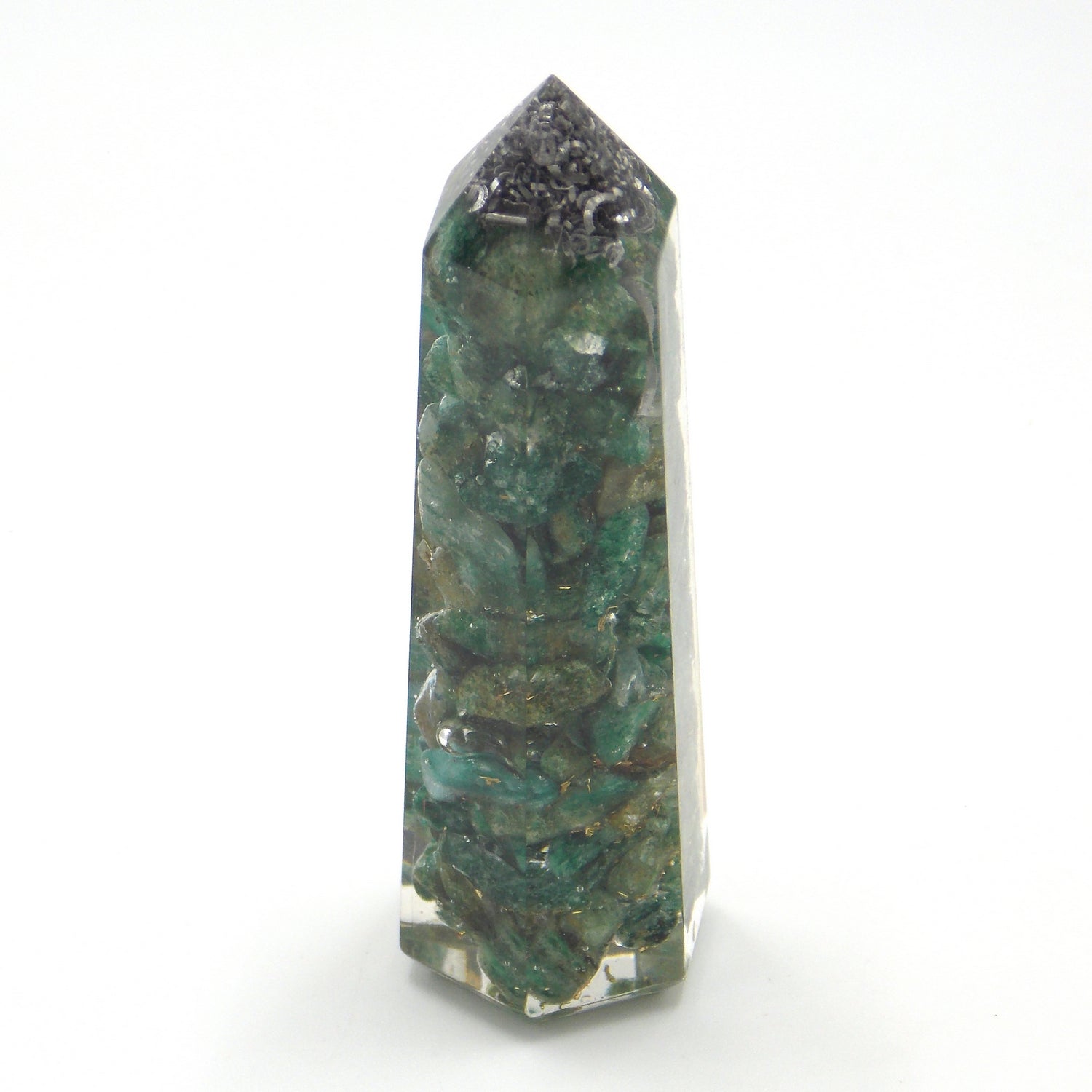 Obelisco de Orgonita de aprox. 7-8cm con piedra de Jade