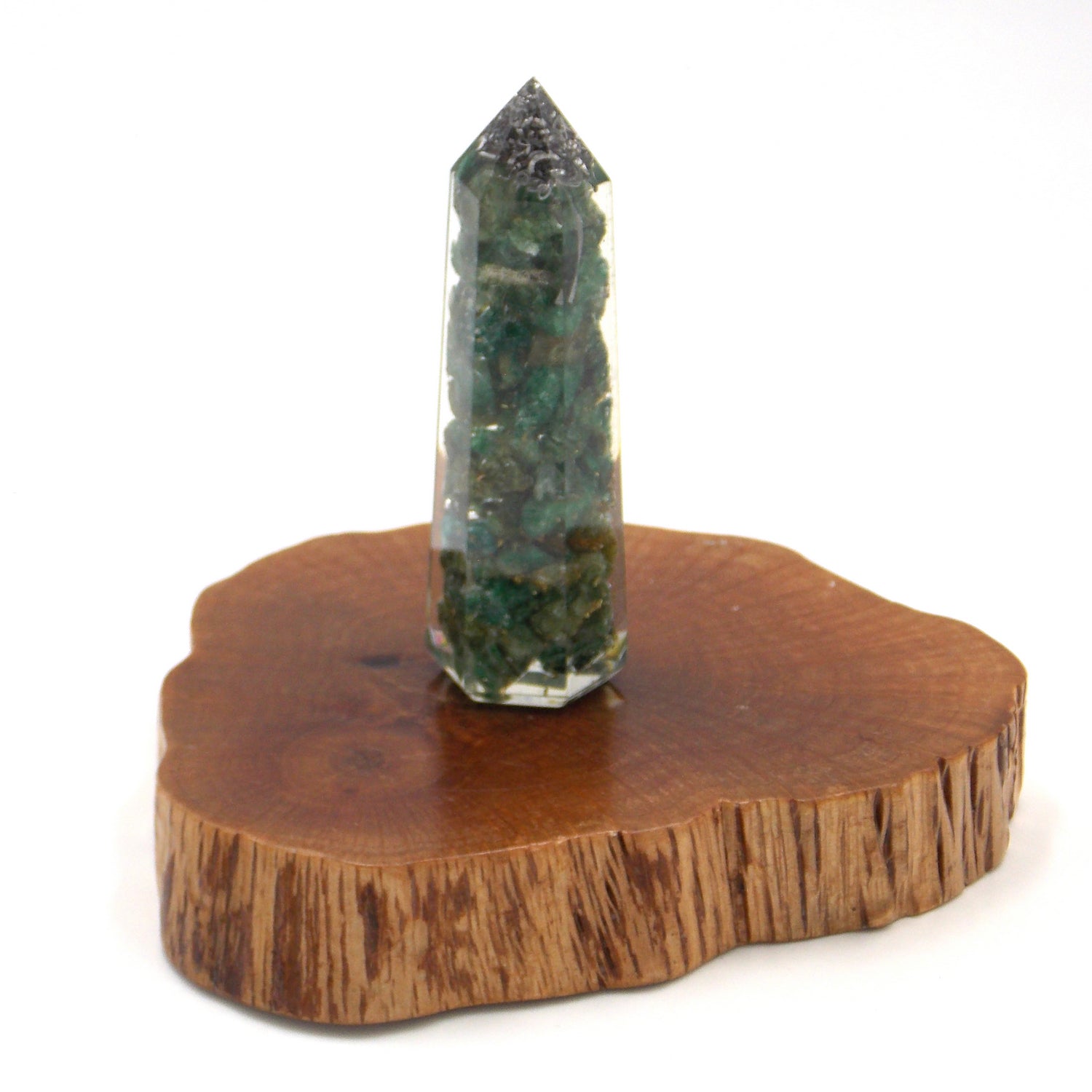 Obelisco de Orgonita de aprox. 7-8cm con piedra de Jade