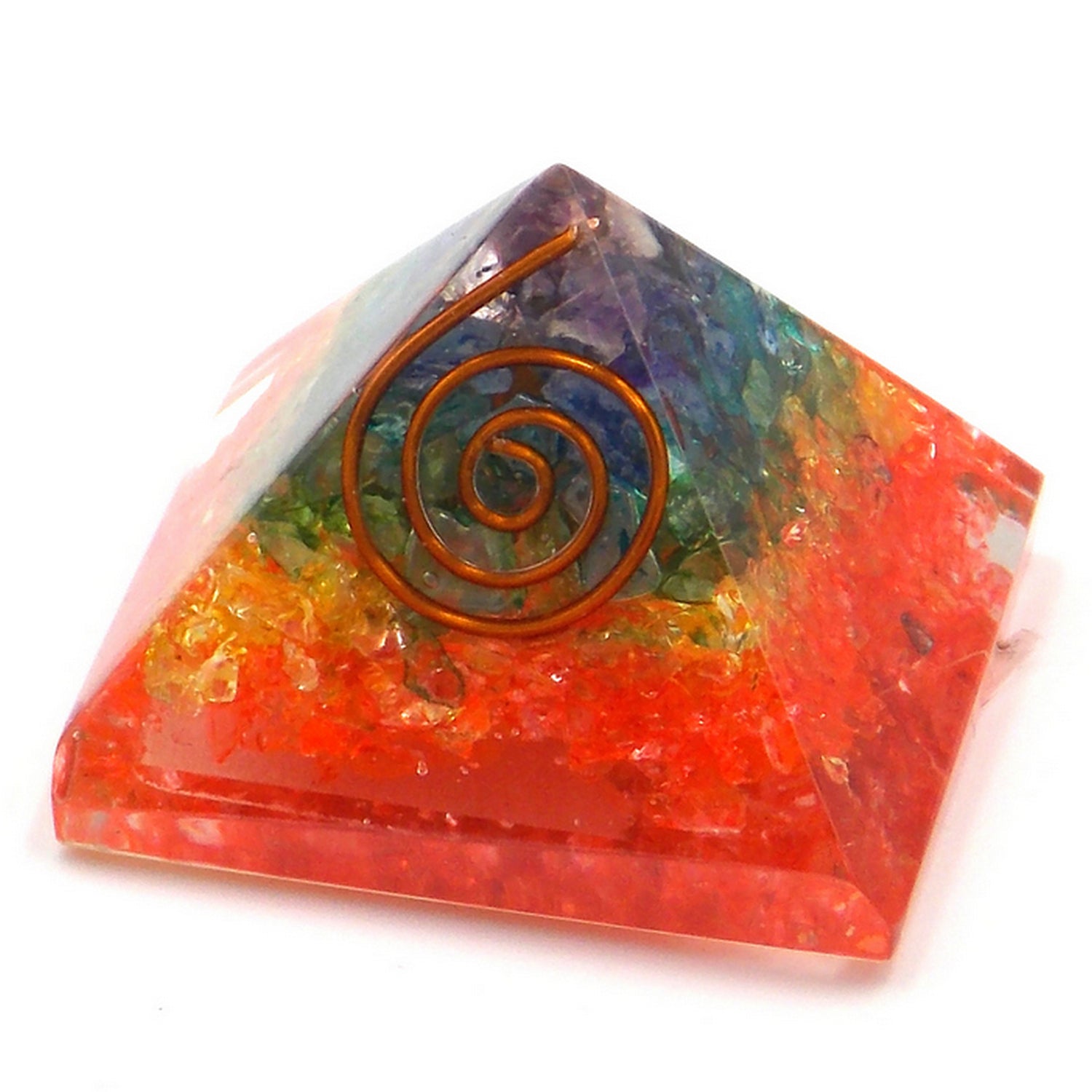 Pirámide de orgonita de aprox. 3cm de 7 chakras