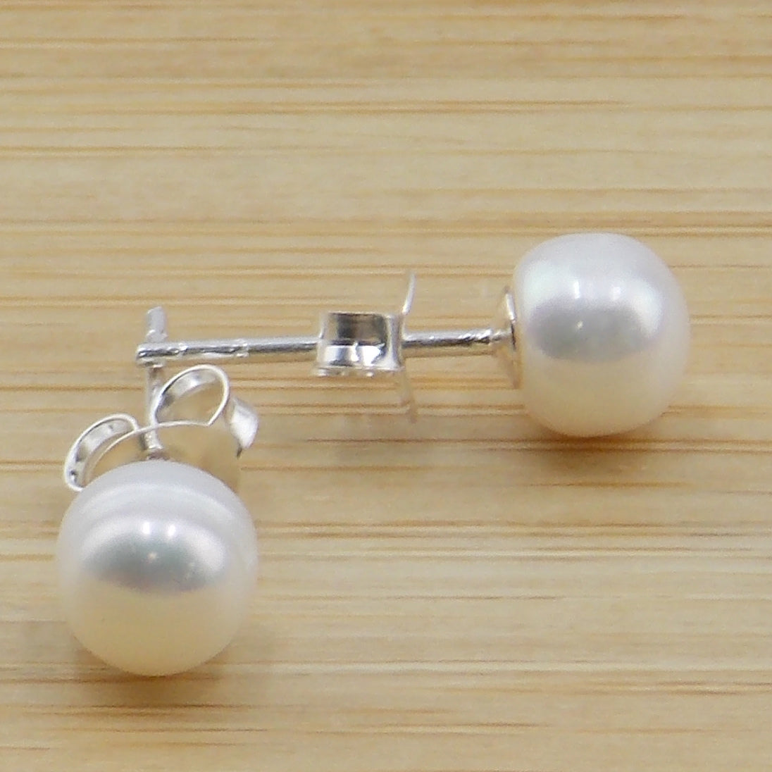 Pendientes de perla natural de cultivo