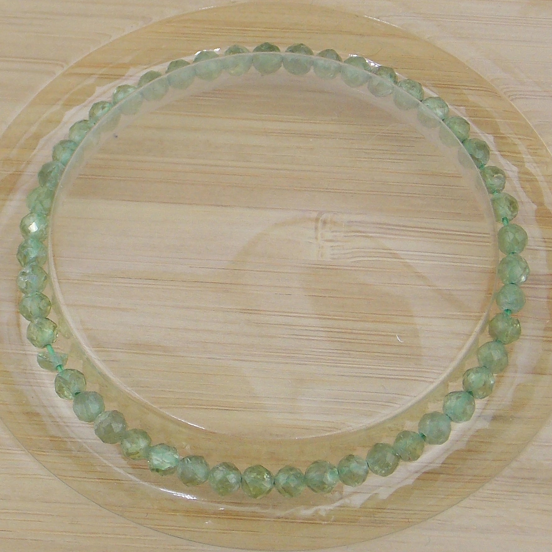 Pulsera de pidera natural de Apatita verde facetada de 4mm