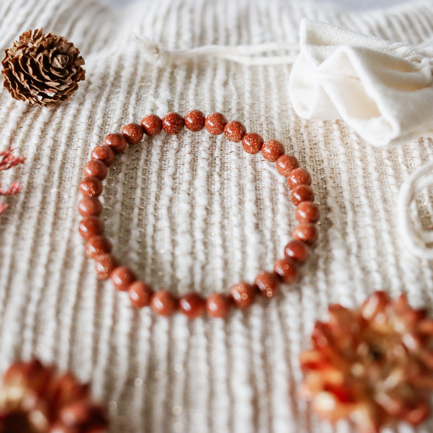 Pulsera de piedra natural de Venturina dorada de 6mm