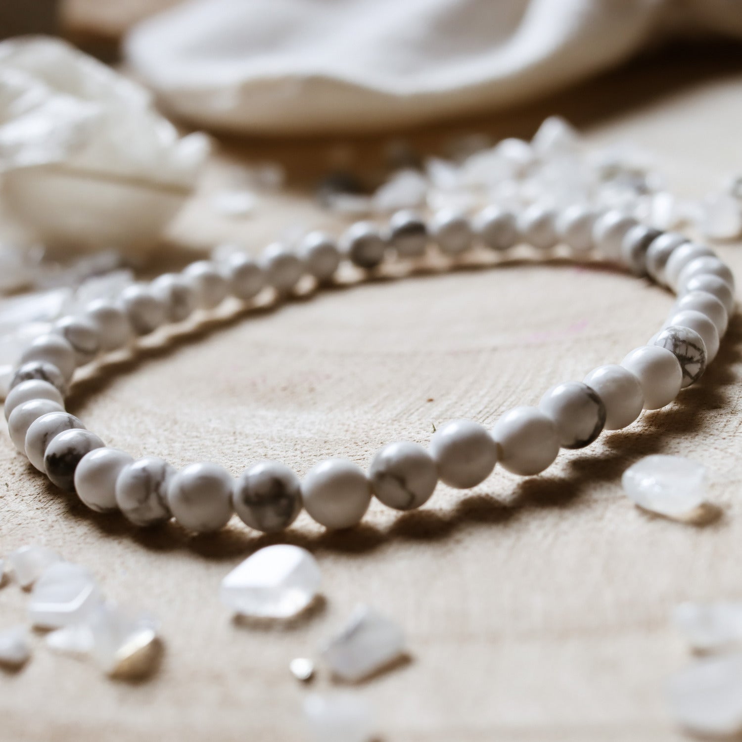 Pulsera de piedra natural de Howlite de 4mm