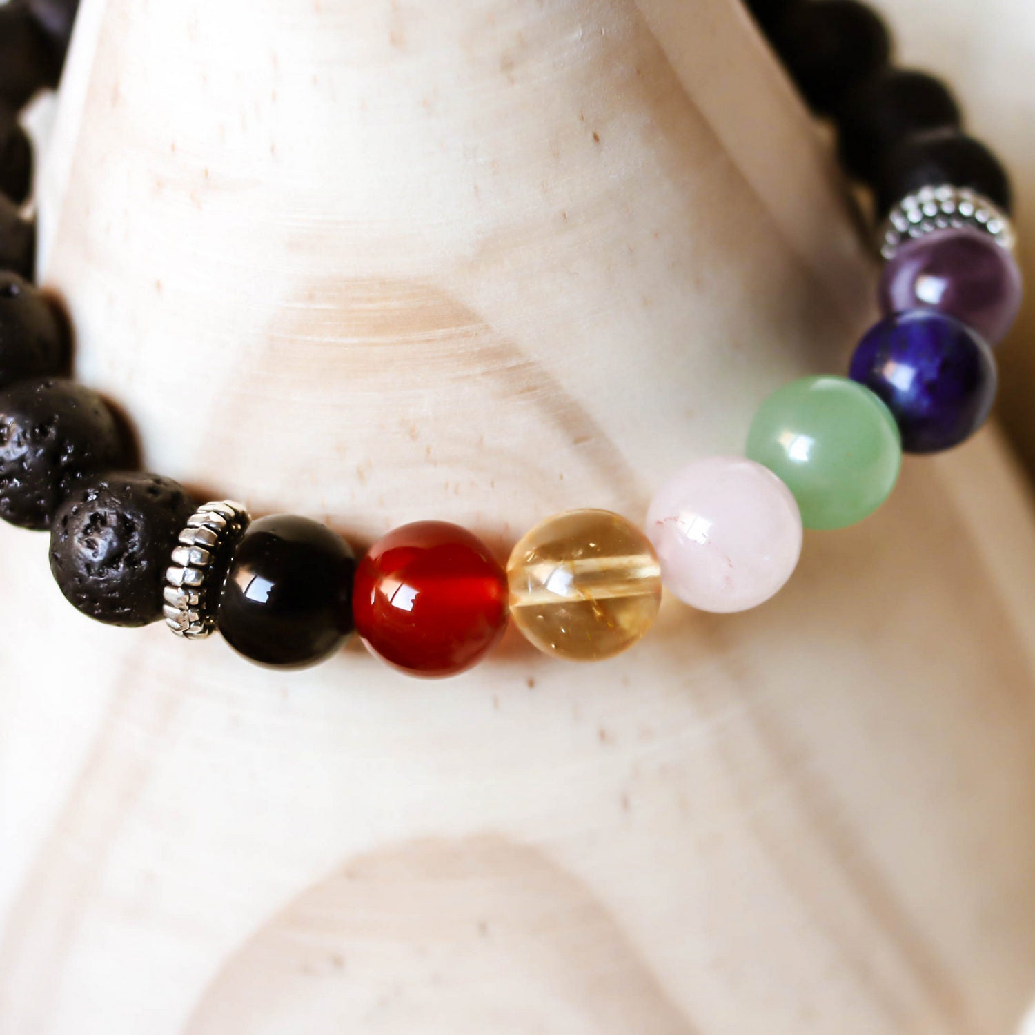 Pulsera de piedra de Lava y 7 chakras de 8mm con cantos