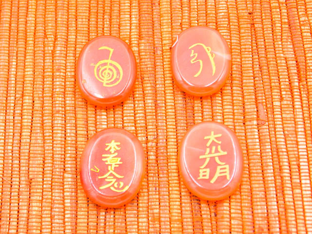 Conjunto de Símbolos de Reiki en piedras naturales de Carneola de 30x24mm