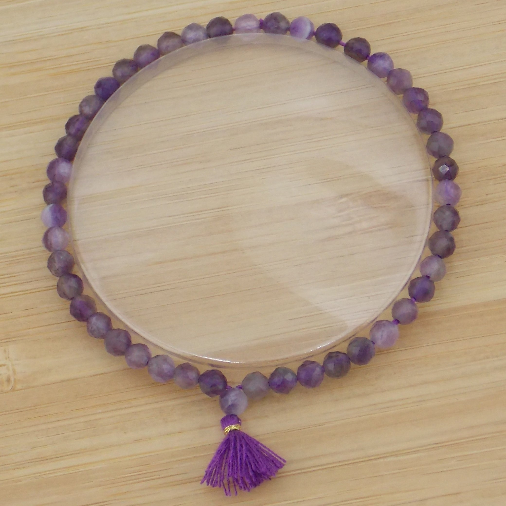 Pulsera de piedra natural de Amatista facetada de 4mm con borla